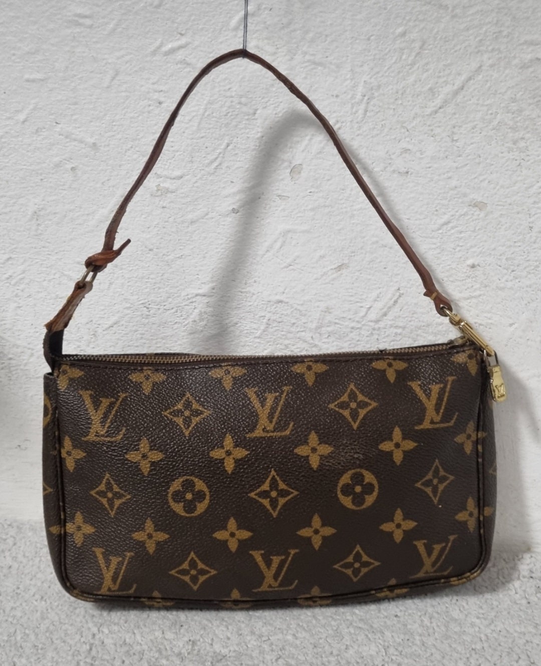 100% Authentic Louis Vuitton Monogram Coated canvas Tivoli GM shoulder bag 2