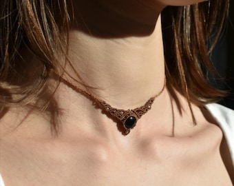 Macramé necklace with black onyx in macramé - light earth model choker - adjustable