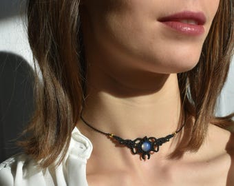 Macramé Choker Necklace with Opal – "Lunaria" Model – Gift Jewelry