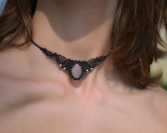 "Soffio D'Angelo" Macramé Choker with Rose Quartz and Silver-Plated Steel | Inspired Necklace | Gift for Her, Boho Choker