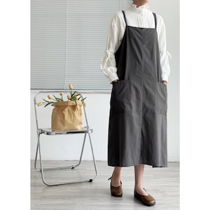 Grey Pinafore Linen Apron Dress for Women, Waterproff Linen Cotton Apron with Pockets