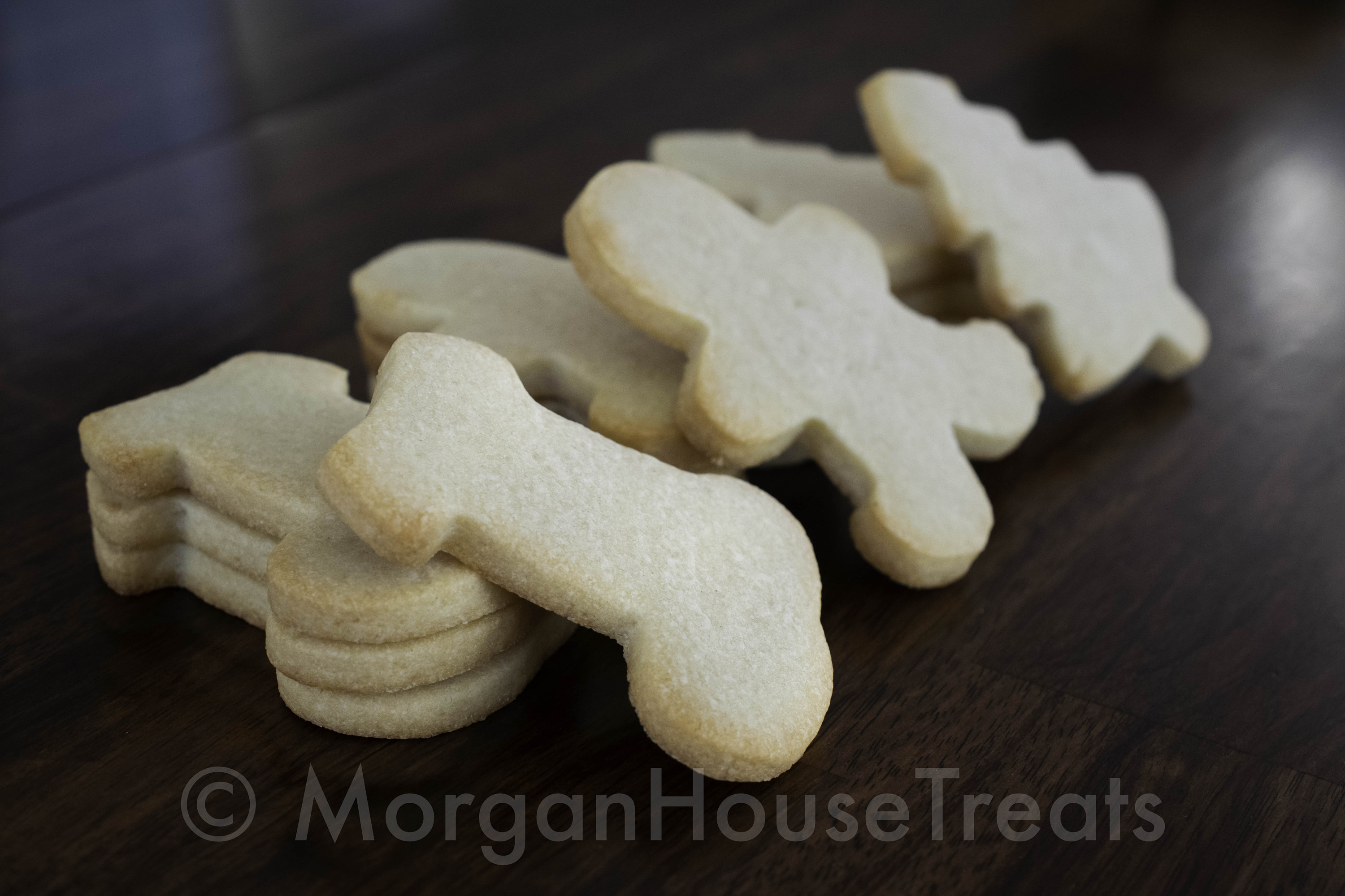 Undecorated Christmas Sugar Cookies, 1 Dozen, 3inch, Almond Flavor