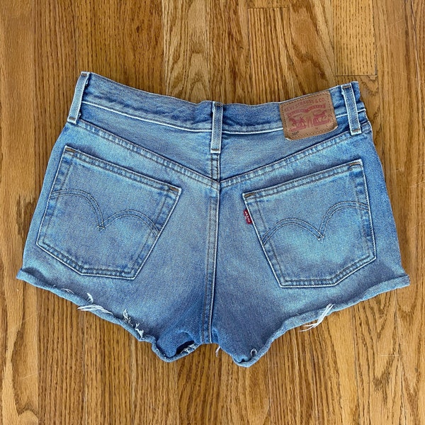 LEVIS 501 Jeans Daisy Dukes Shorty Shorts 30'' waist / 2'' inseam