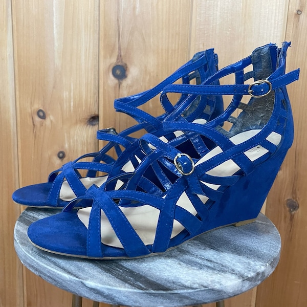 Vintage Blue Suede Strappy Heels | Blue Suede Sandals | Size 9