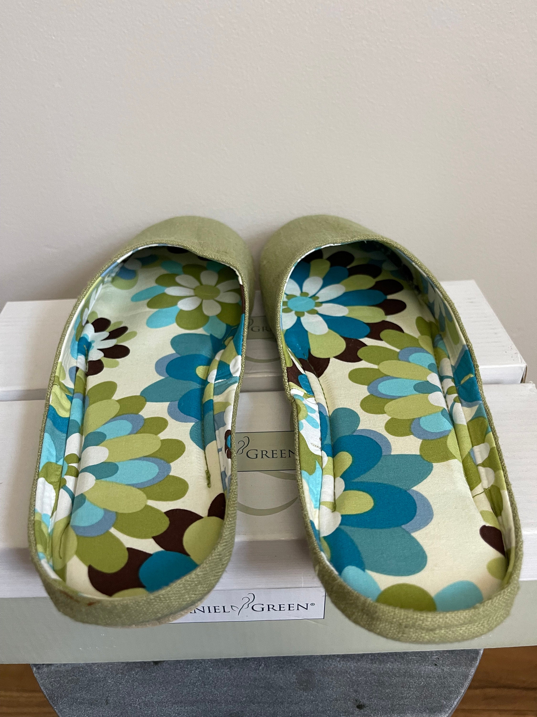 Vintage 90s DANIEL GREEN Slippers Sage Linen NEW in Box Size 9 Etsy