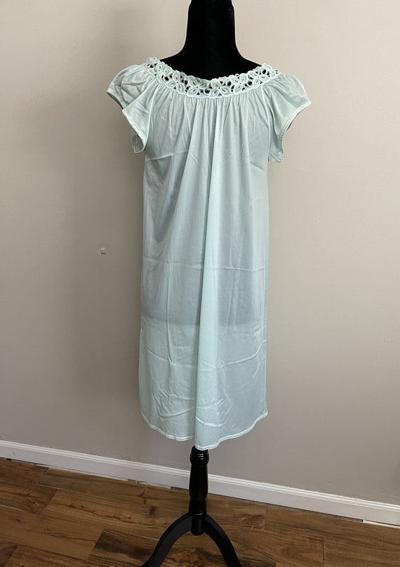 Vintage 70s Vanity Fair NightGown Robe Set Aqua L… - image 5