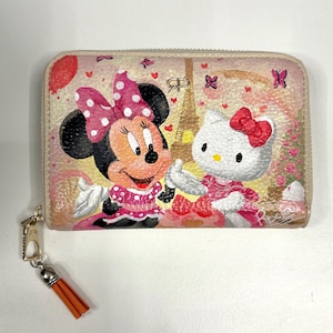 Billetera Personalizada con Letra Floral Pintada a Mano – Monedero de Cuero Sintético – Regalo Único y Hecho a Mano