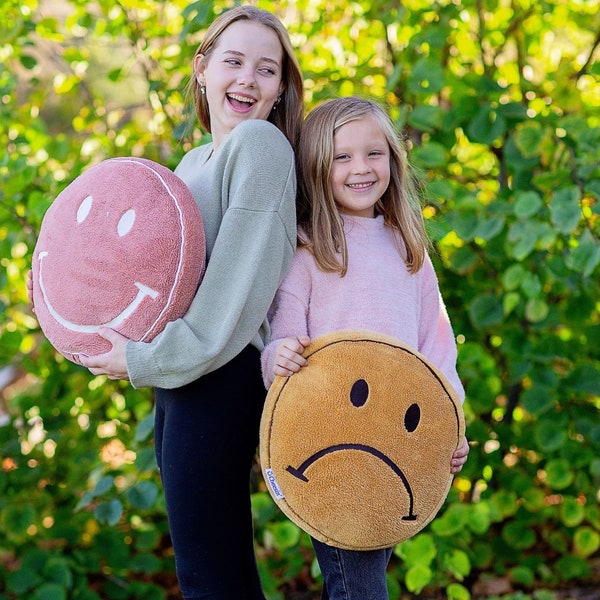 Pink Plushie Emoji Smile Face Pillow 2-Sided Happy Face Sad Face Pillow Cute Bed Pillow Kids Throw Pillow Preppy Room Kids Gift for Teens