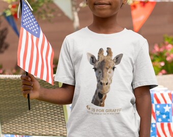 Camiseta juvenil &quot;G de jirafa&quot; / Amante de las jirafas / Camiseta educativa / Animal en peligro de extinción / Camiseta de jirafa para profesores / Biodiversidad / Regalo de jirafa