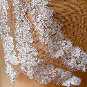 Applique in pizzo con filati dorati, applicazioni di fiori in pizzo, applicazioni floreali artigianali per corpetto da sposa, accessori in pizzo per abiti da sposa, applicazioni per balletto immagine 6