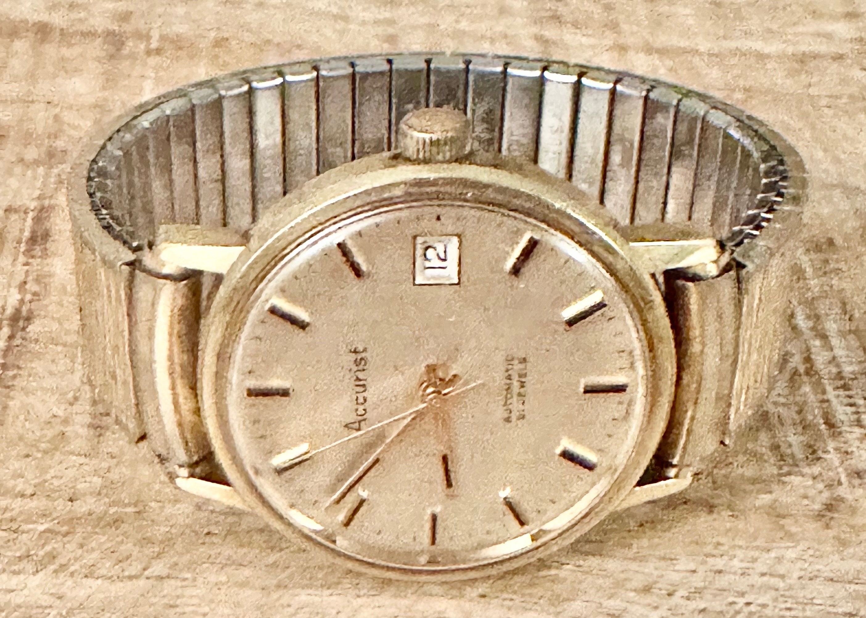 Accurist automatic shop