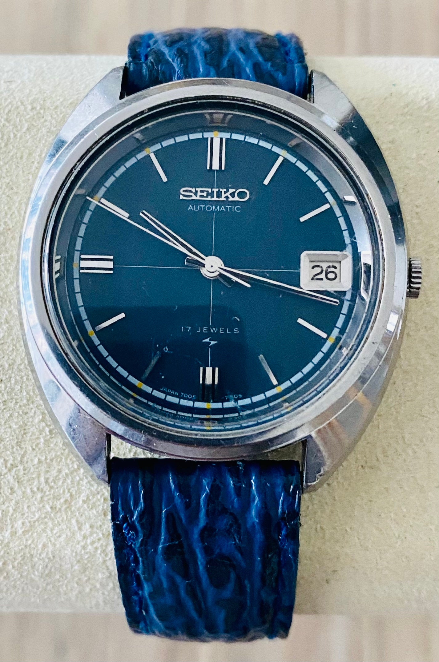 Vintage Gents SEIKO 7005-7100 Blue Dialwatch Automatic - Etsy