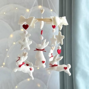 Handmade Bunny Baby Mobile with Red Hearts – Woodland Crib Mobile for Neutral Nursery – Soft Felt Decor – Baby Shower Gift Idea