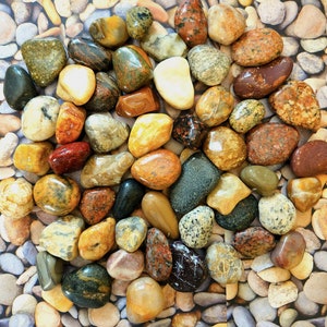 Beautiful Mix of Medium Tumbled/Polished  Natural Great Lakes Rocks / Stones (By Weight)