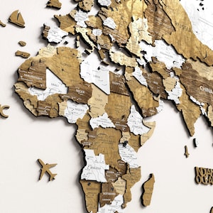 Carte murale du monde en bois, cadeaux du 5e anniversaire pour couple, carte en bois du lieu de voyage, carte des lieux de rencontre avec épingles