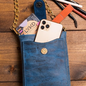 Leather Crossbody Phone Purse: Mini Shoulder Bag Wallet with Card Holder