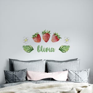 Adesivo de parede com nome pessoal, decoração de quarto infantil, adesivo de morango, adesivo de parede com nome de menino, decoração de berçário de menino, adesivo de parede com nome de menina, decoração de quarto personalizada
