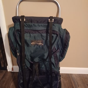 hiking backpack and frame jansport Navy Odyssey It also has a zippered front pocket with mesh and a built JANSPORT Backpack SCOUT External Frame