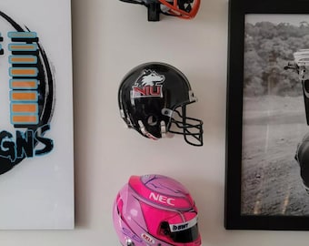 THE BEST F1 1:2 scale Helmet Holders 3D printed in pla, Show off your half scale helmets Racing, collectible, memorabilia, hanger, Formula 1