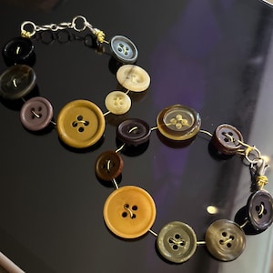 Multicolor Button Bracelet