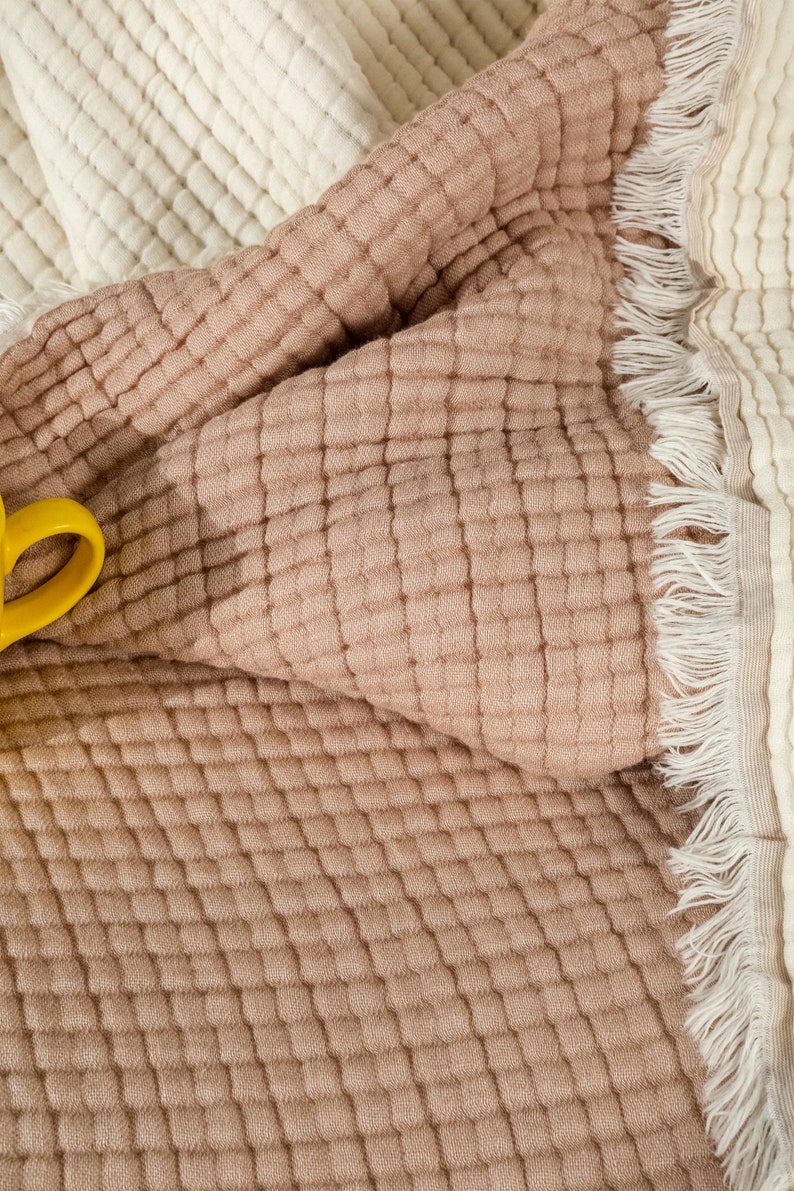 5 Layers King Size Gauze Comforter , OEKO-TEX Certified, Muslin Quilt, Organic Throw Blanket image 4