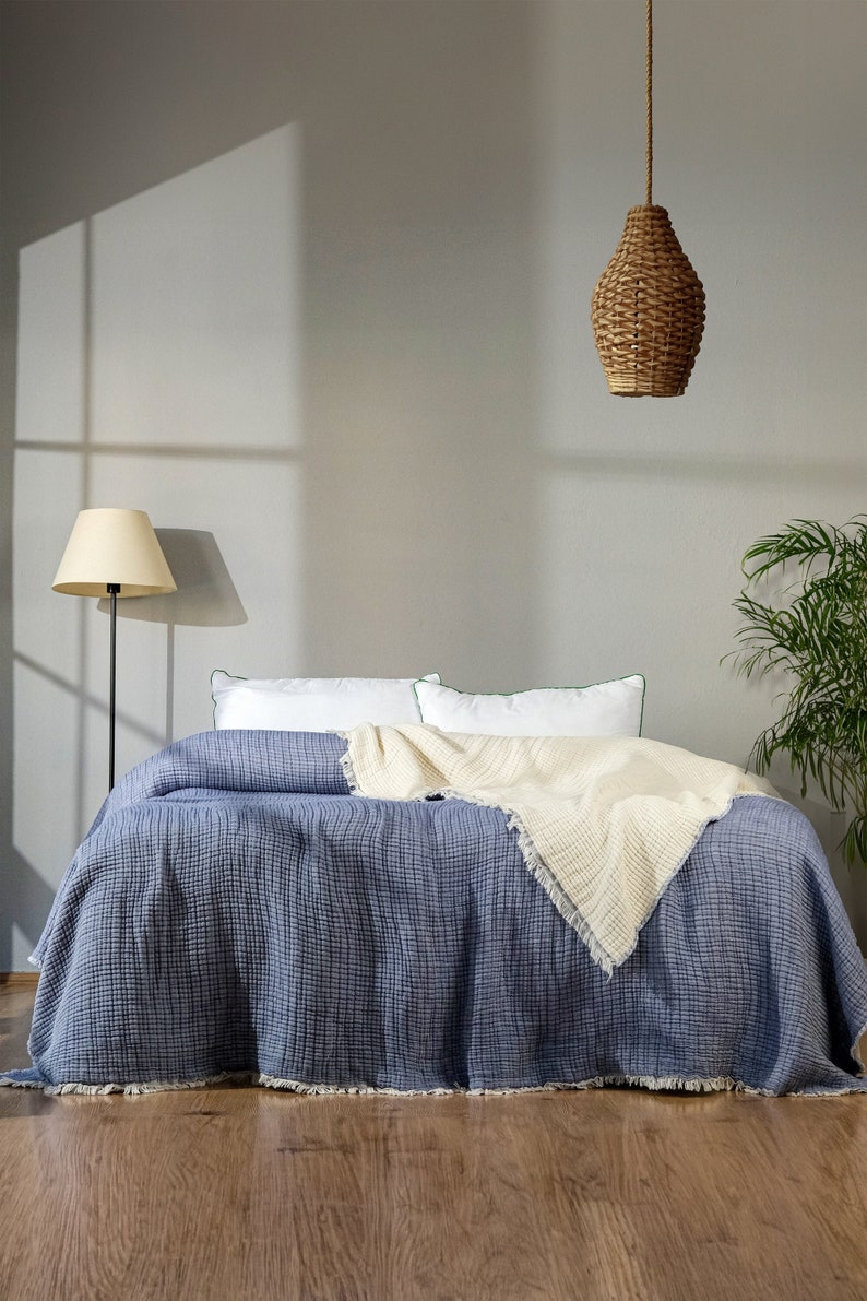 5 Layers King Size Gauze Comforter , OEKO-TEX Certified, Muslin Quilt, Organic Throw Blanket image 1