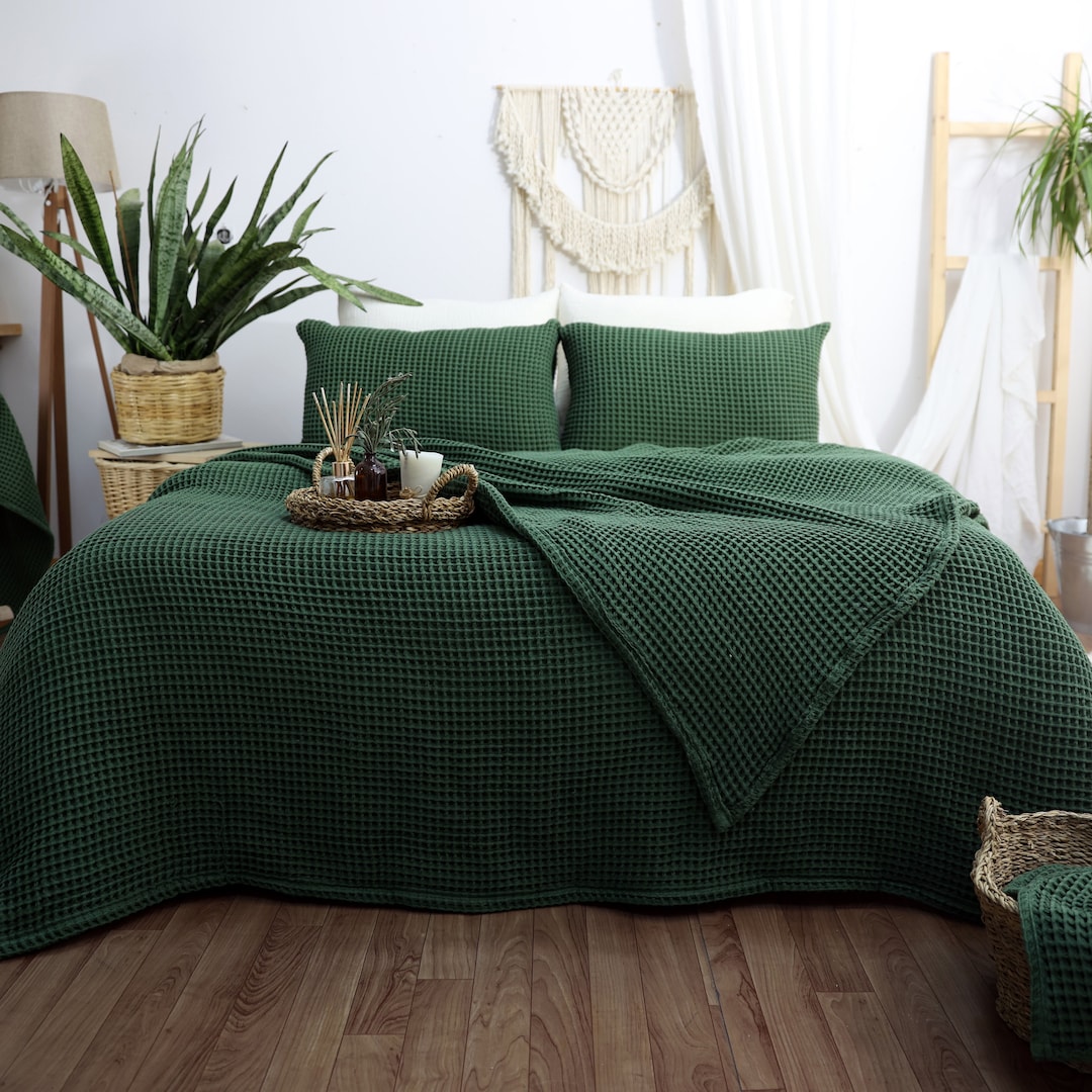 Dark green blanket queen sale