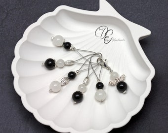 Stitch markers 6-piece RVO set BLACK & WHITE 'Olive' made of jade and obsidian