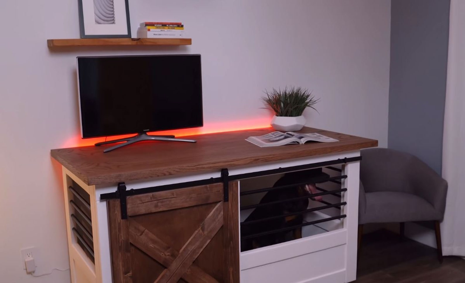 DOG KENNEL TV Stand Combo, Farmhouse Furniture, Modern Rustic Sliding