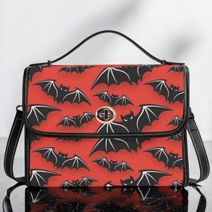 Rote Fledermaus Canvas Umhängetasche PU Leder Gothic Witchy Crossbody Geldbörse Geschenk für Goth Nettes Vegan Lederband Boho Geschenk für sie