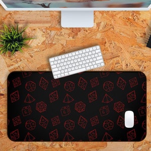 Tapis de bureau du MDN, tapis de souris du MDN, dés D20, tapis de bureau gaming, jeux fantastiques, RPG, donjons et dragons, cadeau Dungeon Master, cadeau geek, décoration D&D