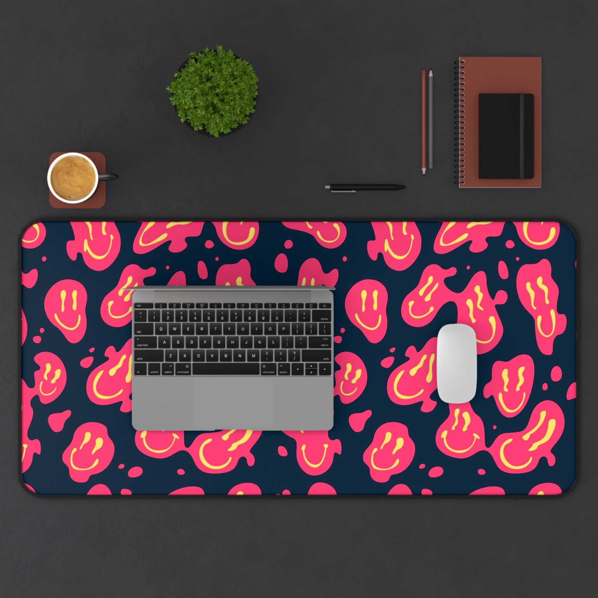 Drippy Smile Face Desk Mat, Y2K Aesthetic Desk Accessories, Funky Desk Mat, Retro Trippy Happy