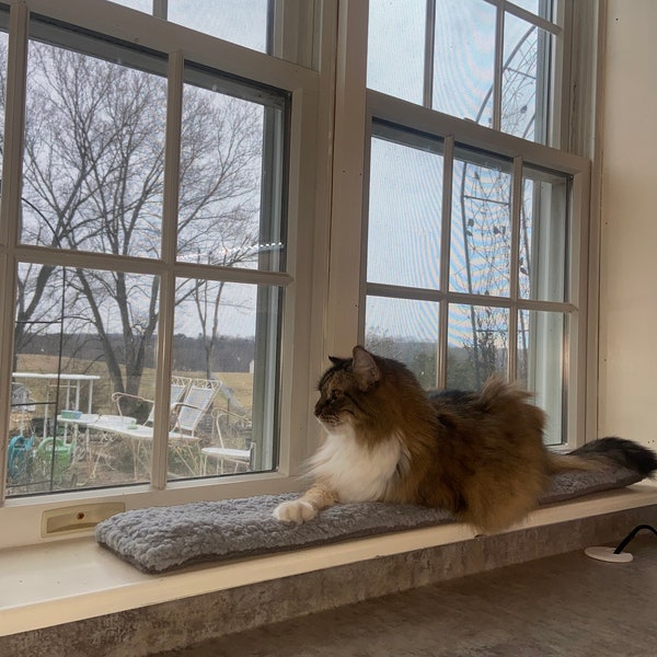 Window sill cat pad/ 8” sill pad