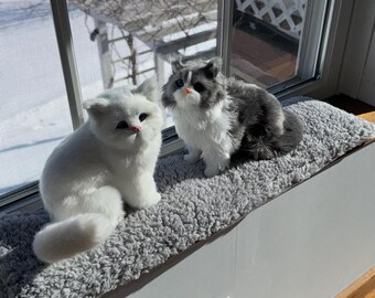 6” Gray windowsill pet bed