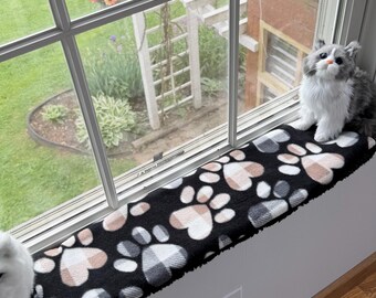 Window Sill Pet Pad, Sherpa & Paw Print Fleece Pillow