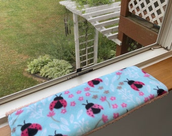 Windowsill cat pad, Shelving pad, Crate pad