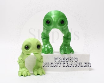 Fresno Nightcrawler | Ghost | Cryptid Figurine | Hand-Painted | Made-To-Order | Articulated Fidget Toy | Authorized TwistyPrints Vendor