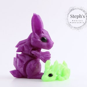 Conejito impreso en 3D / Conejito de cristal / Pintado a mano / Hecho a medida / CinderWing3D / Juguete articulado / Conejito de fantasía / Conejito de Pascua