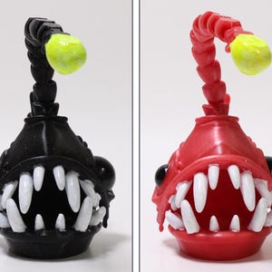 Angler Fish | Deep-Sea Fish Figurine | Hand-Painted | Made-To-Order | Articulated Fidget Model | Authorized Twisty Prints Vendor image 7