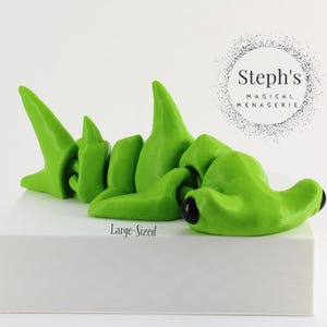 Hammerhead Shark | Shark Figurine | Hand-Painted | Made-To-Order | Articulated Fidget Toy | Authorized CinderWing3D Vendor