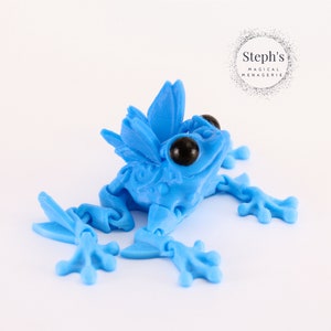 3D Printed Frog | Flutter Frogs | Butterfly Frog | Frog with Wings | Hand-Painted | Made-To-Order | Articulated Fidget Toy | CinderWing3D