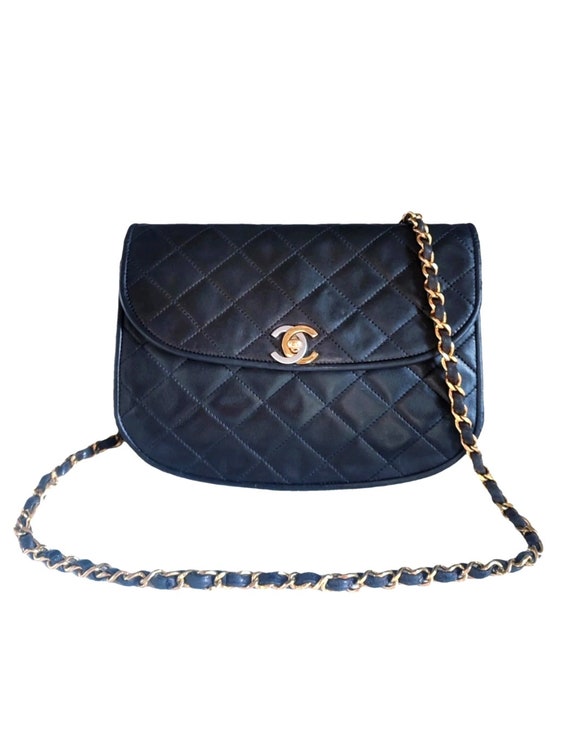 Sac demi lune timeless Chanel