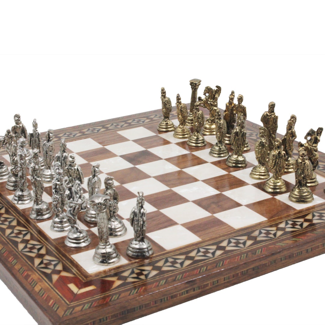 Roman Metal Chess Pieces With Board Walnut Chess Set 