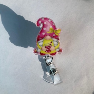 Erdbeer Lemonade Gnom Abzeichen Reel: Glow-in-the-Dark Swivel Krokodilklemme