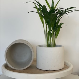 Blumentopf | Übertopf Beton | Topf Beton Rund| Betontopf | Handmade | Blumenübertopf | Pflanztopf
