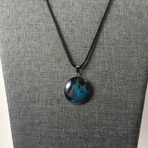 Fluid Art Necklace, Acrylic pour pendant jewelry, Unique abstract designs, Handcrafted pendant, Round, Silver