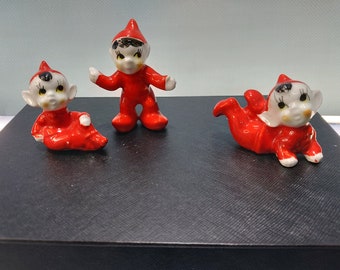 3 Porcelain elves or elves made in Japan. Vintage Napco style. Years 50.