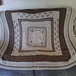 Beautiful Handmade Crochet Mandala Style Afghan/Blanket, Brown and Tan