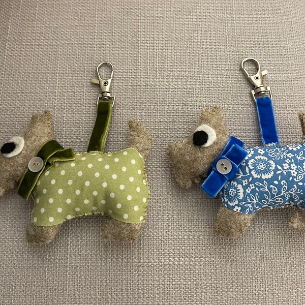 Scottie dog felt bag charm