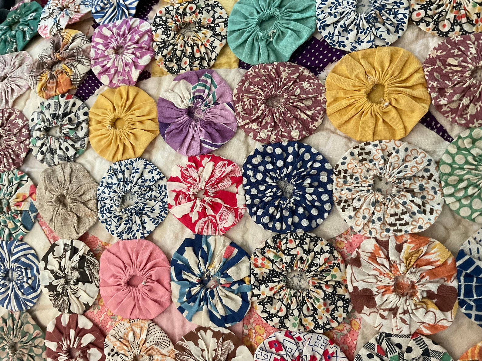 Yummy Yoyo or Bottle Cap Quilt Etsy